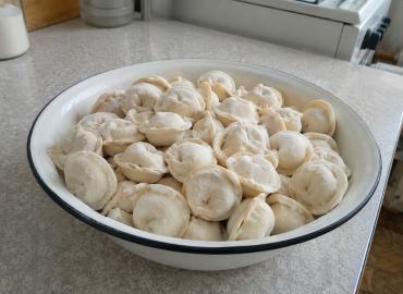 Как выбрать пельмени, в которых правда много мяса: самый простой способ — смотрим не на размер и не на состав
