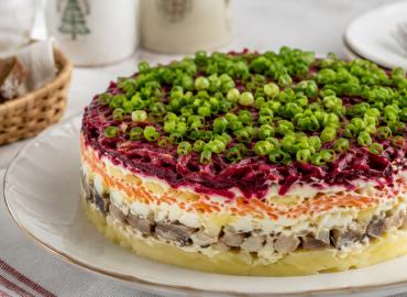 Такую «шубу» ем все лето и худею — селедка в легком варианте, а вкус отменный